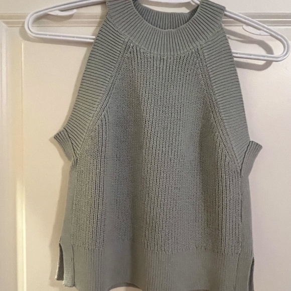 2 Aritzia Wilfred Crevier Knit Tops - Picture 4 of 5
